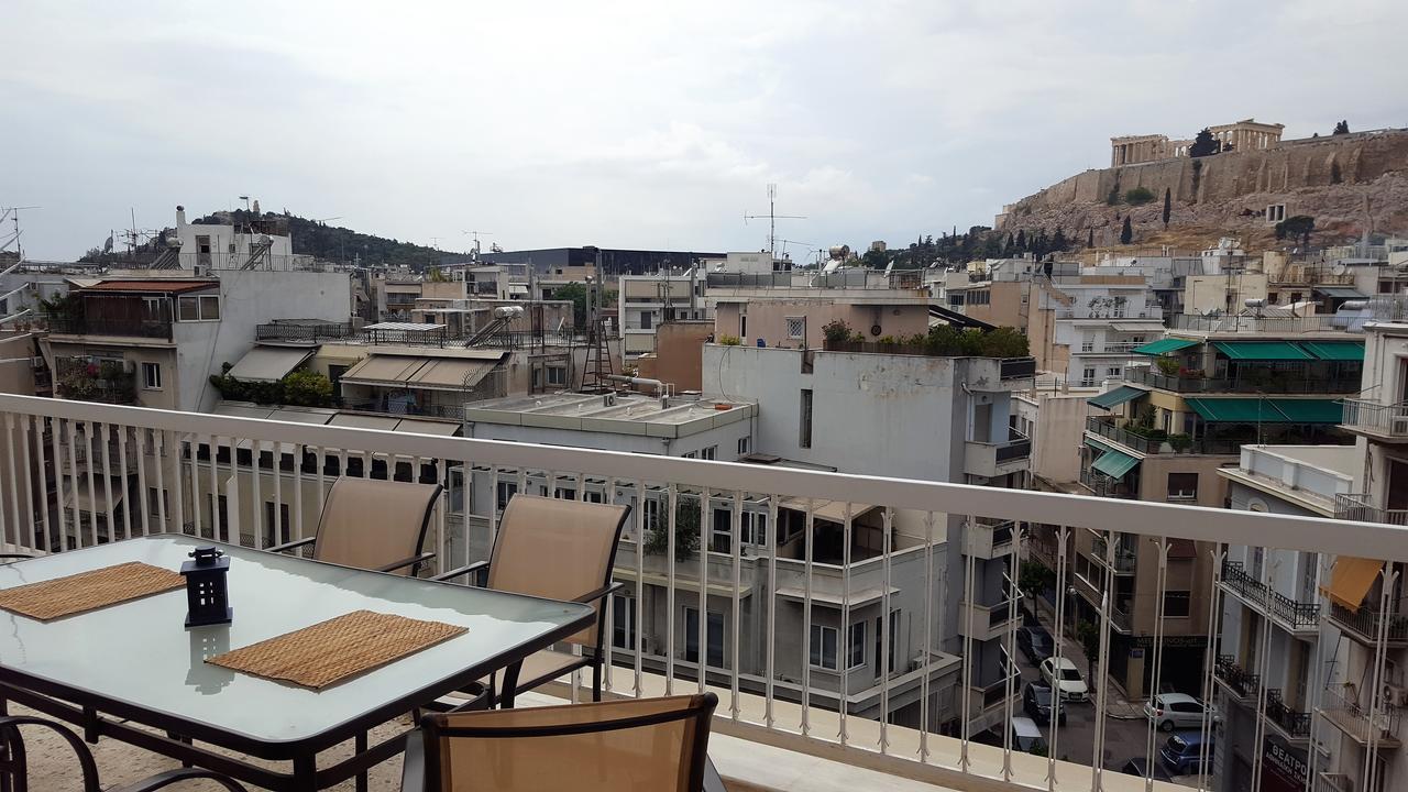 Alexander's Penthouse Apartment *